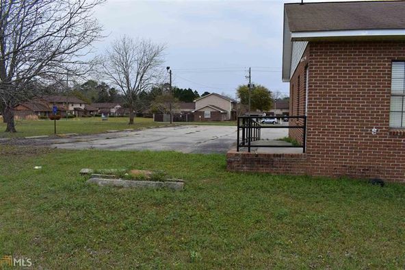 1806 Edwina Dr, Vidalia, GA 30474